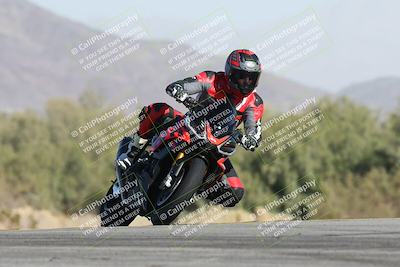 media/Dec-01-2025-Moto Forza (Mon) [[2daa91e15f]]/2-Intermediate Group/Session 2 Turn 9 Entry/